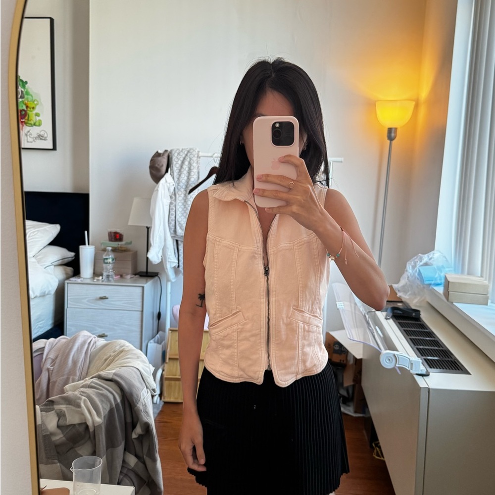 American Eagle Outfitters Soft Pink Zip-Up Vest